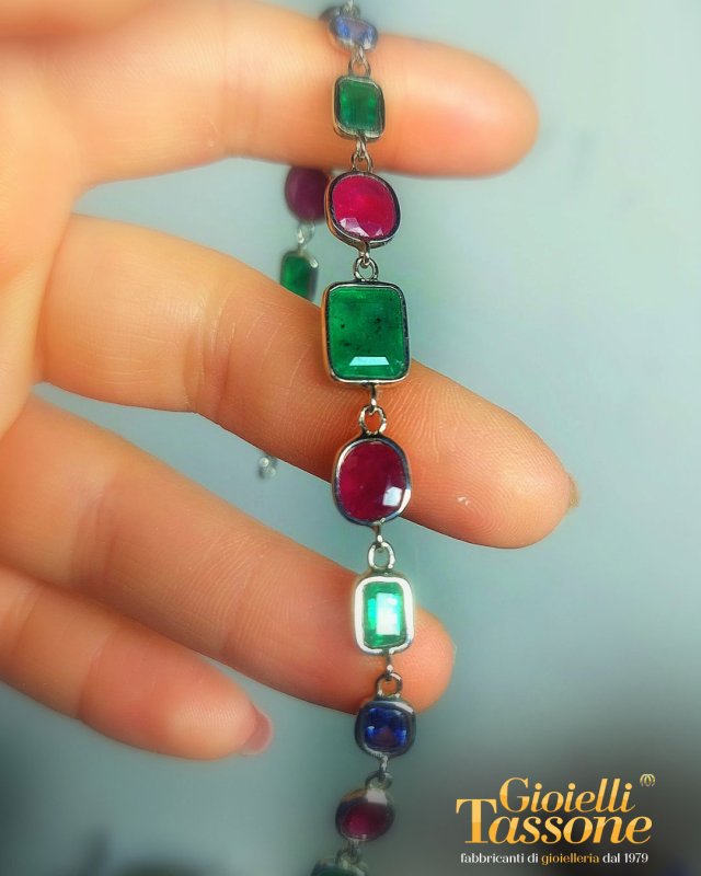 Il tuo gioiello, la tua storia: Design Su Misura. Gioielli Tassone