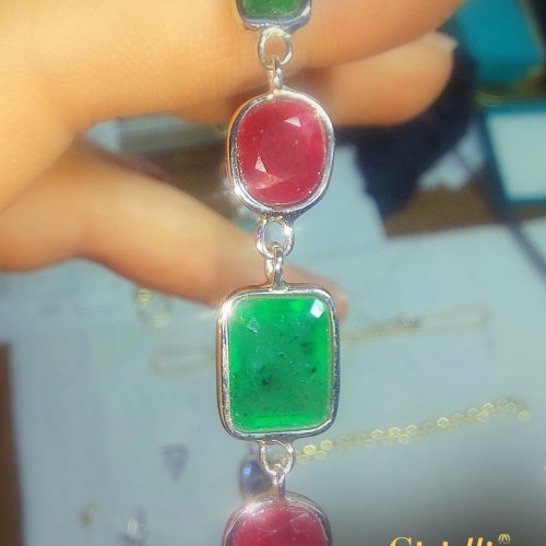 Il tuo gioiello, la tua storia: Design Su Misura. Gioielli Tassone